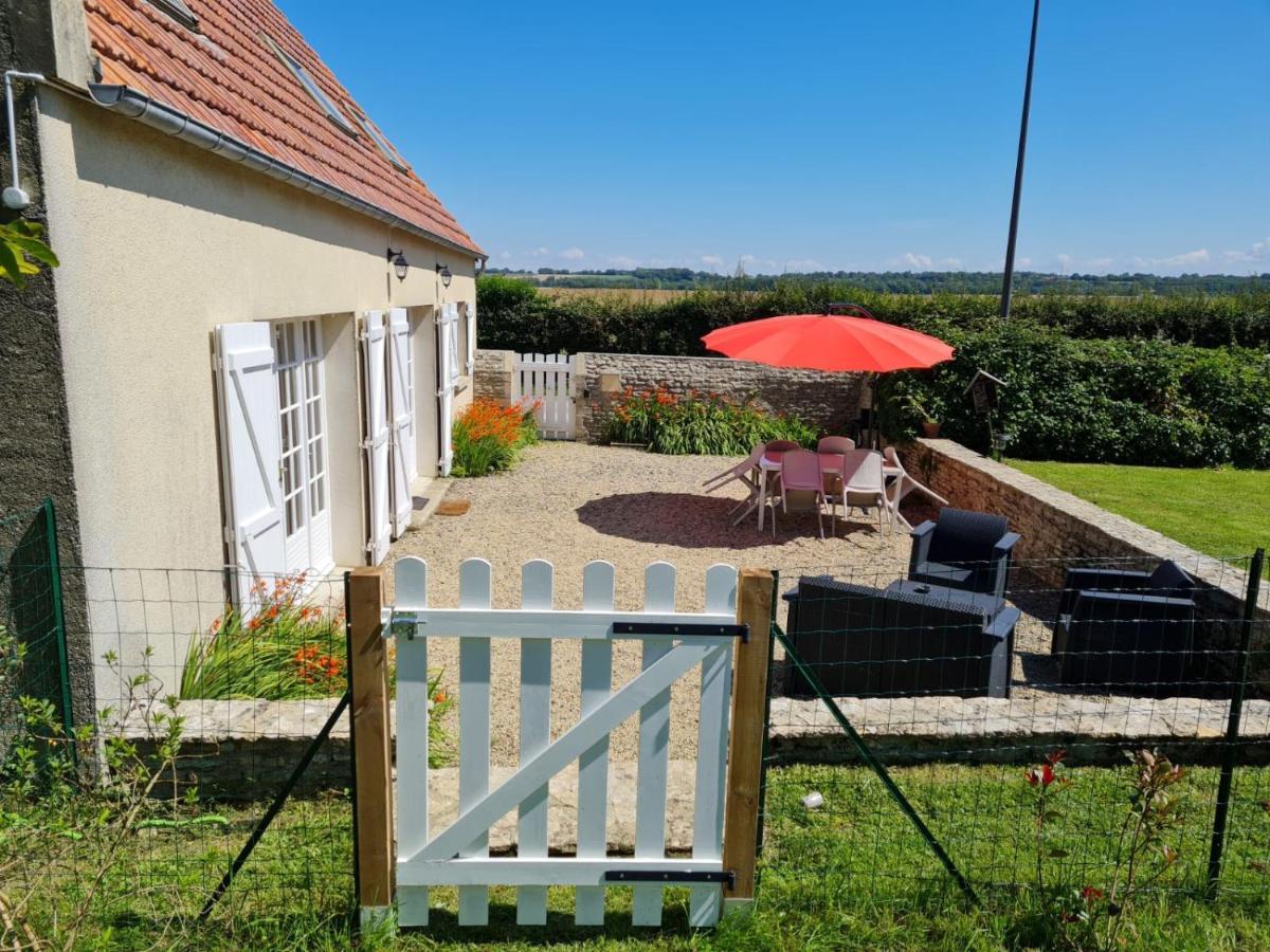 La Petite Chouette Villa Saint-Côme-de-Fresné Kültér fotó